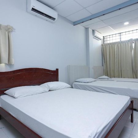 Spot On 89796 D'Noor Budget Inn Kota Bharu Exterior photo